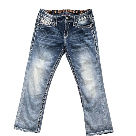 Rock Revival Mid Rise Curvy Capri Jean Audrina Wash Embroidery Rhinestones Sz 28 - Picture 3 of 16